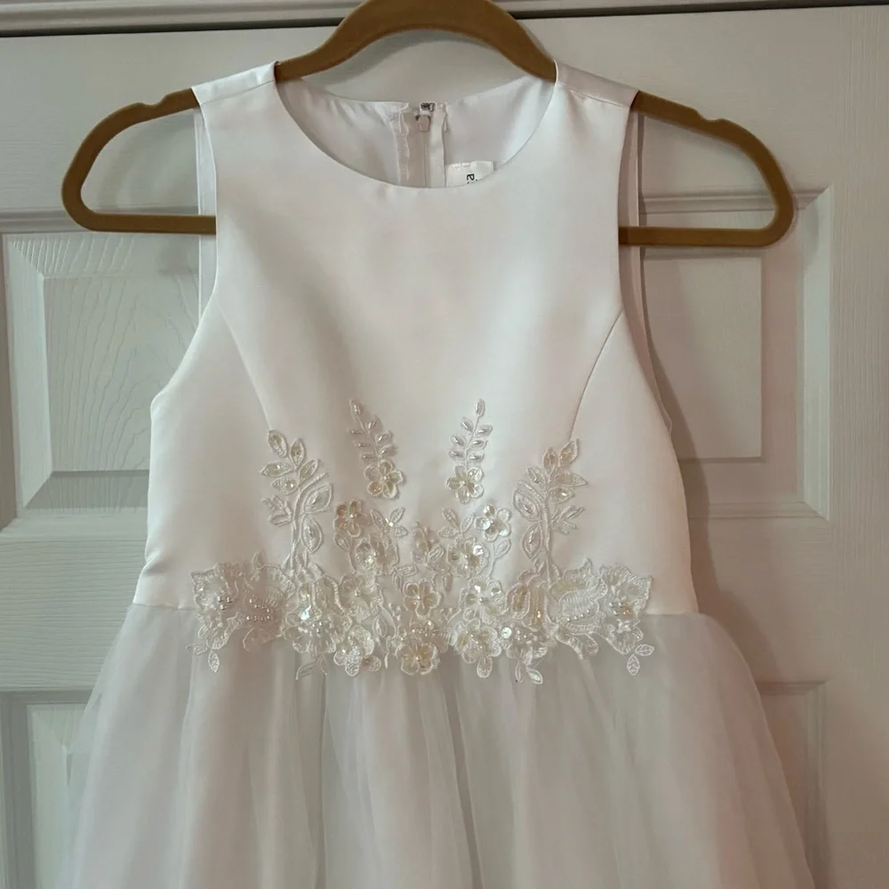 Santa Monica Girls 14 Flower Girl Dress White Formal Communion Beaded Bridal